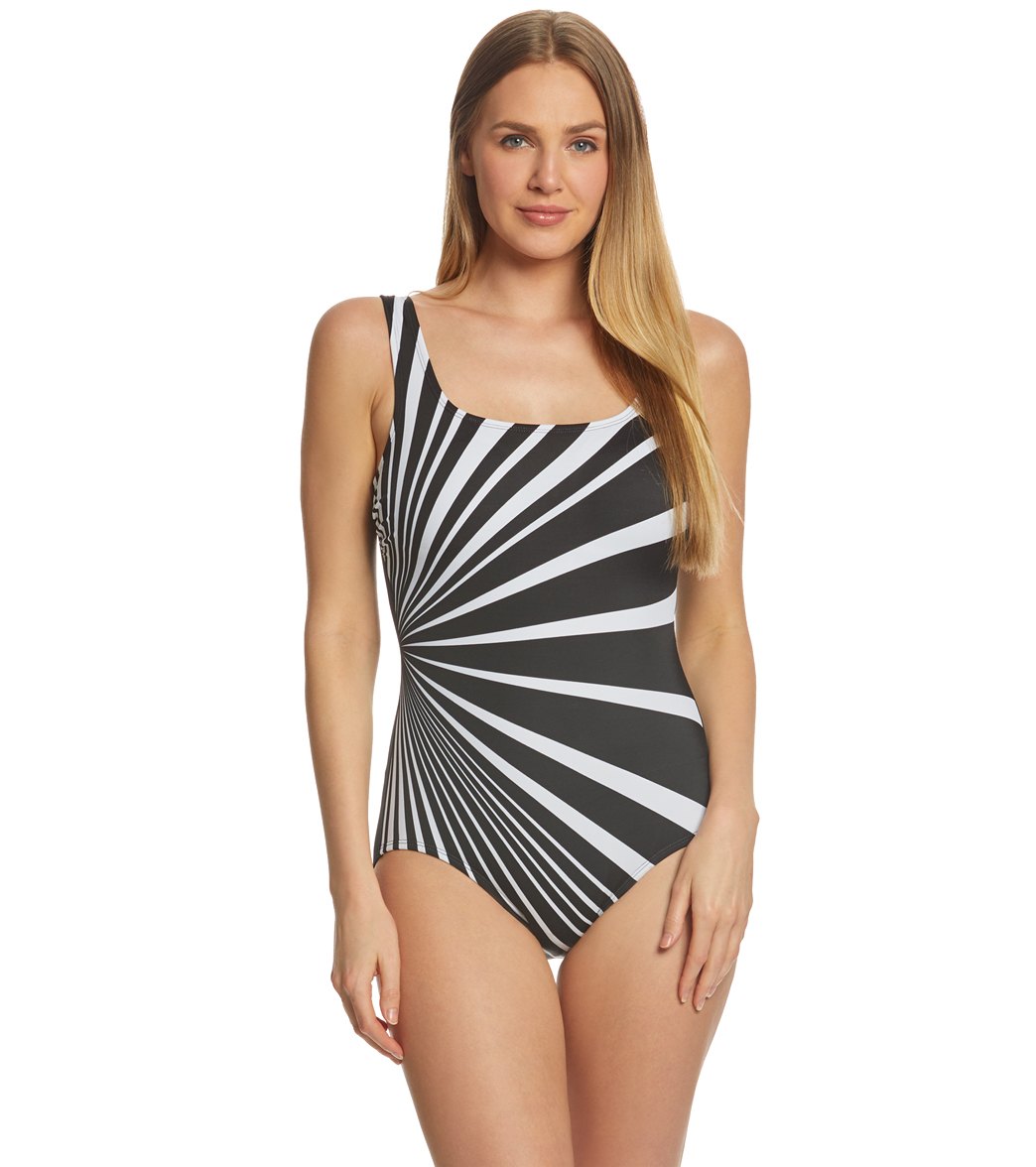 Reebok, Reebok Dynamic Moves Women's Scoop Back Chlorine Resistant One Piece Swimsuit Black/White